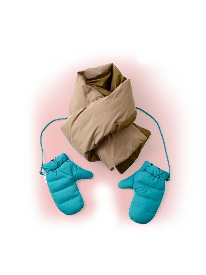miffew（ミフュー）マイクロファイバー リバーシブル ダウン マフラー "REVERSIBLE DOWN MUFFLER"／miffew（ミフュー）リバーシブル ダウン ミトン "DOWN MITTENS"
