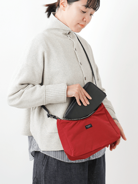 トライアングル ショルダーバッグ S"SIMPLICITY" triangle-shoulder-s