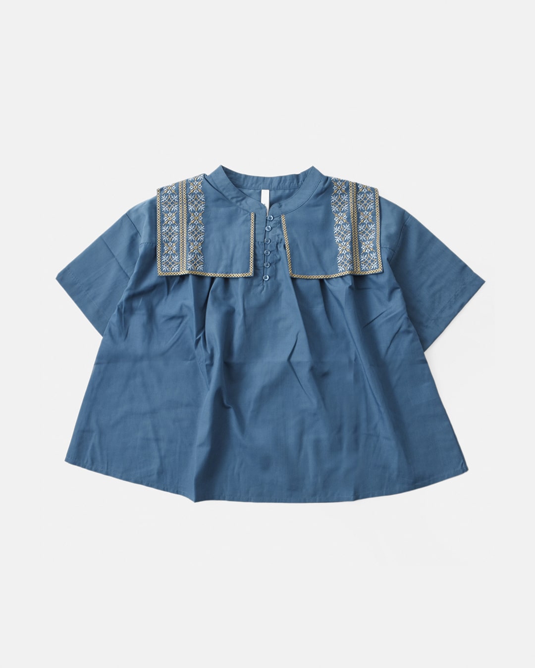 kelen(ケレン)エンブロイダリー フラップ デザイン ブラウス “DAMREY” lkl24hbl2127