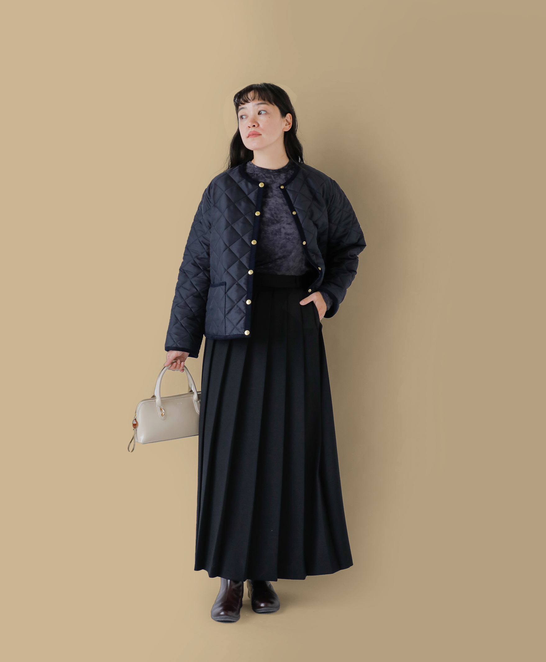 CaRouseLamBRaのクラッシュベロア長袖プルオーバー