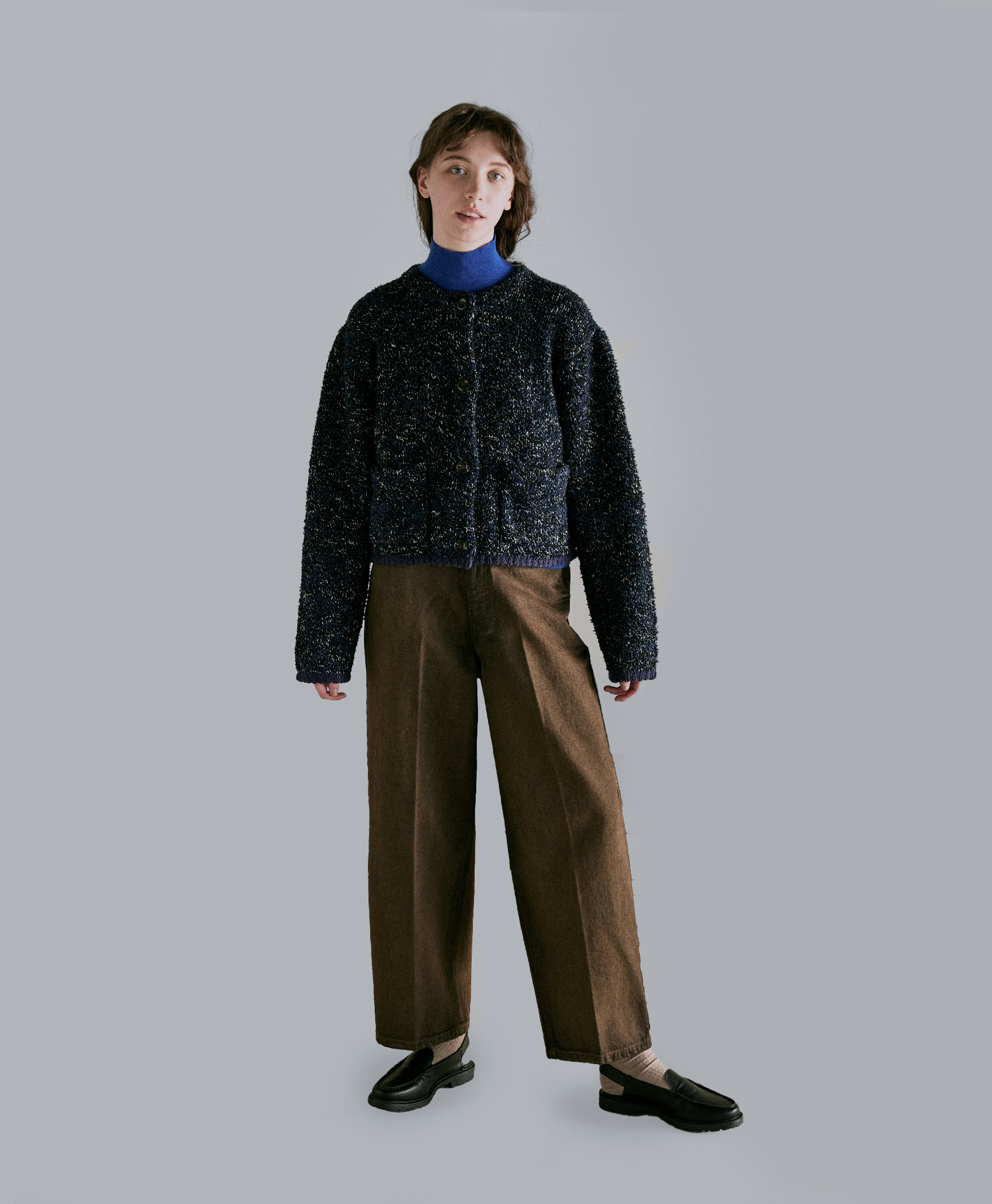 whytoセンタープレスデニムパンツ