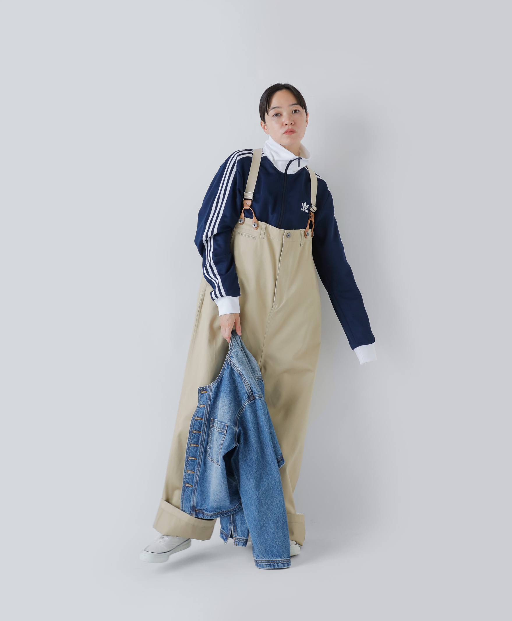 adidas Originalsのトラックジャケット