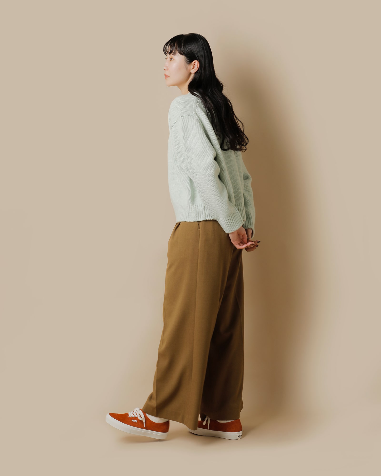 SLOANEのラム×カシミヤニット 5枚目