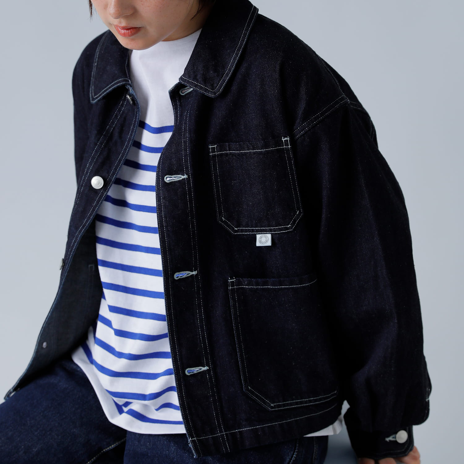 デニムジャケット着用スタイリング