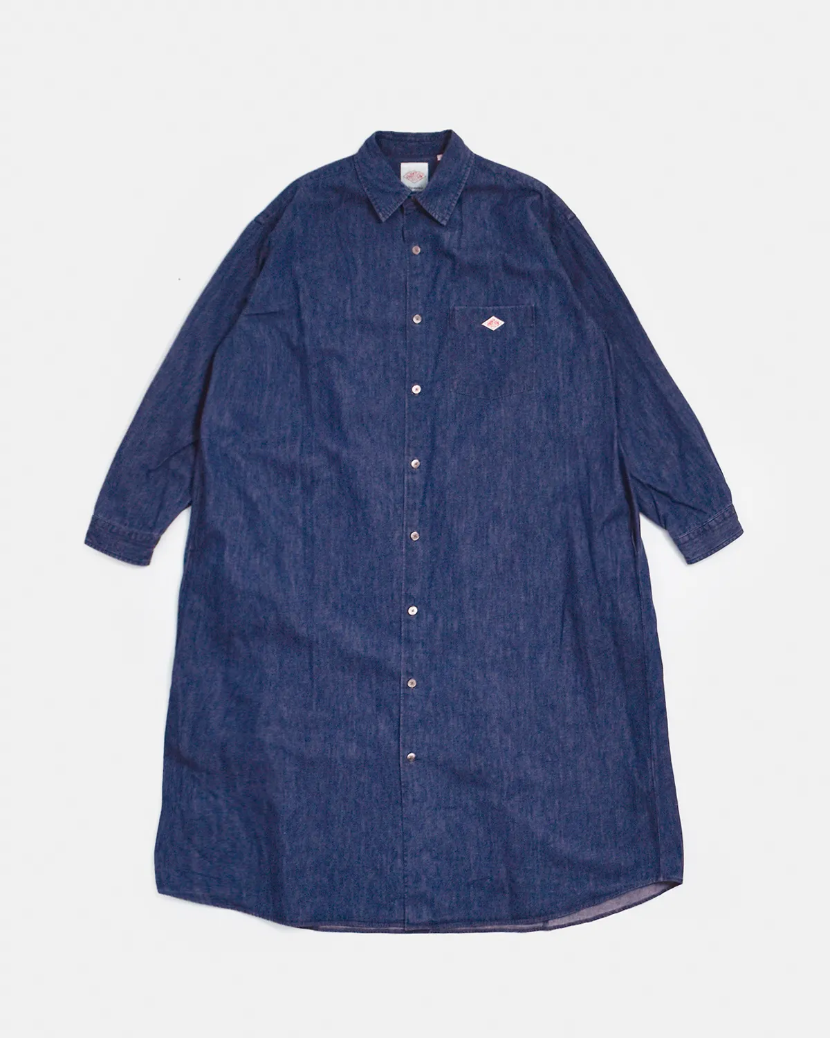 インディゴダンガリーレギュラーカラーロングシャツワンピース 着用画像
