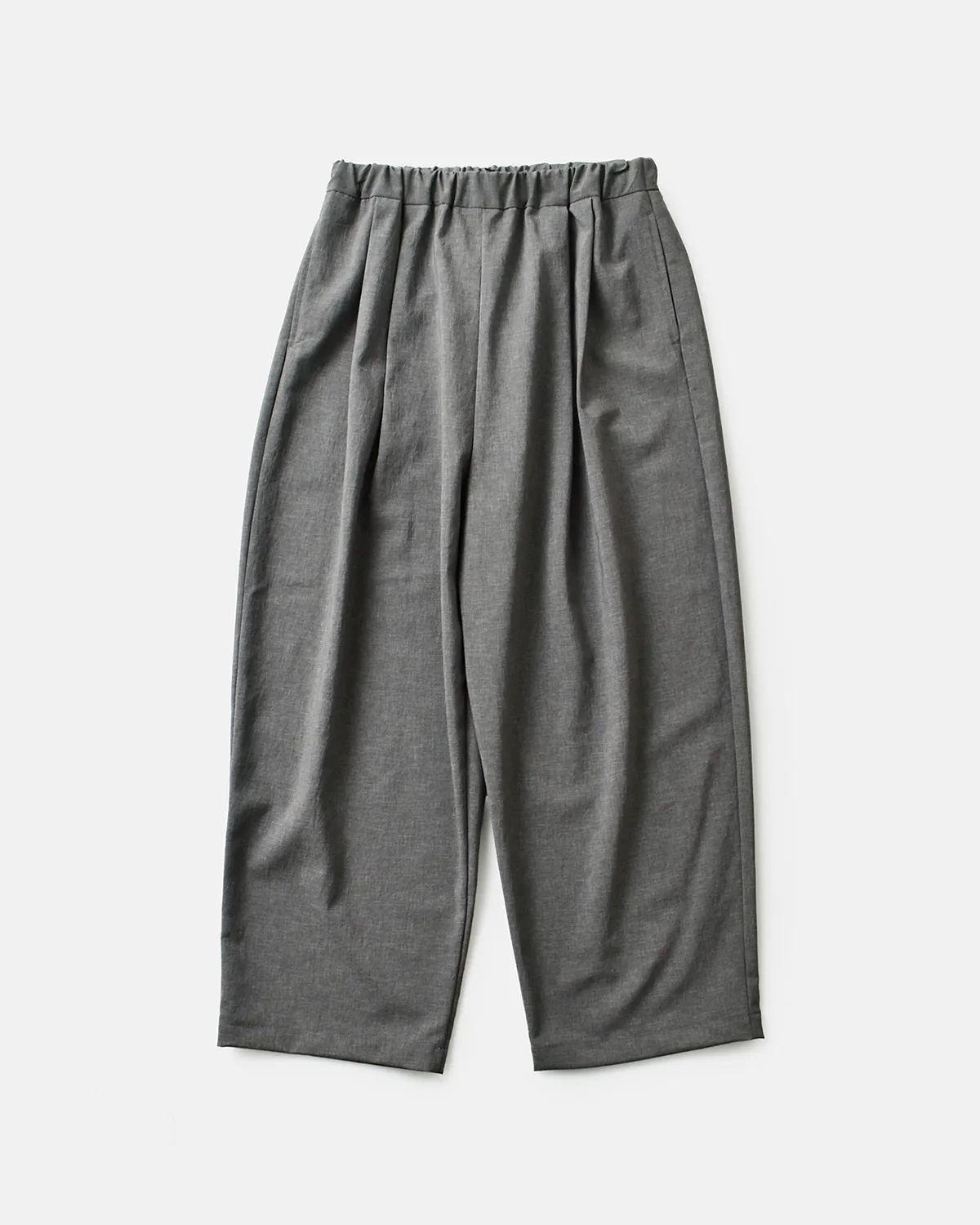 ハイツイストストレッチバームパンツ 着用画像