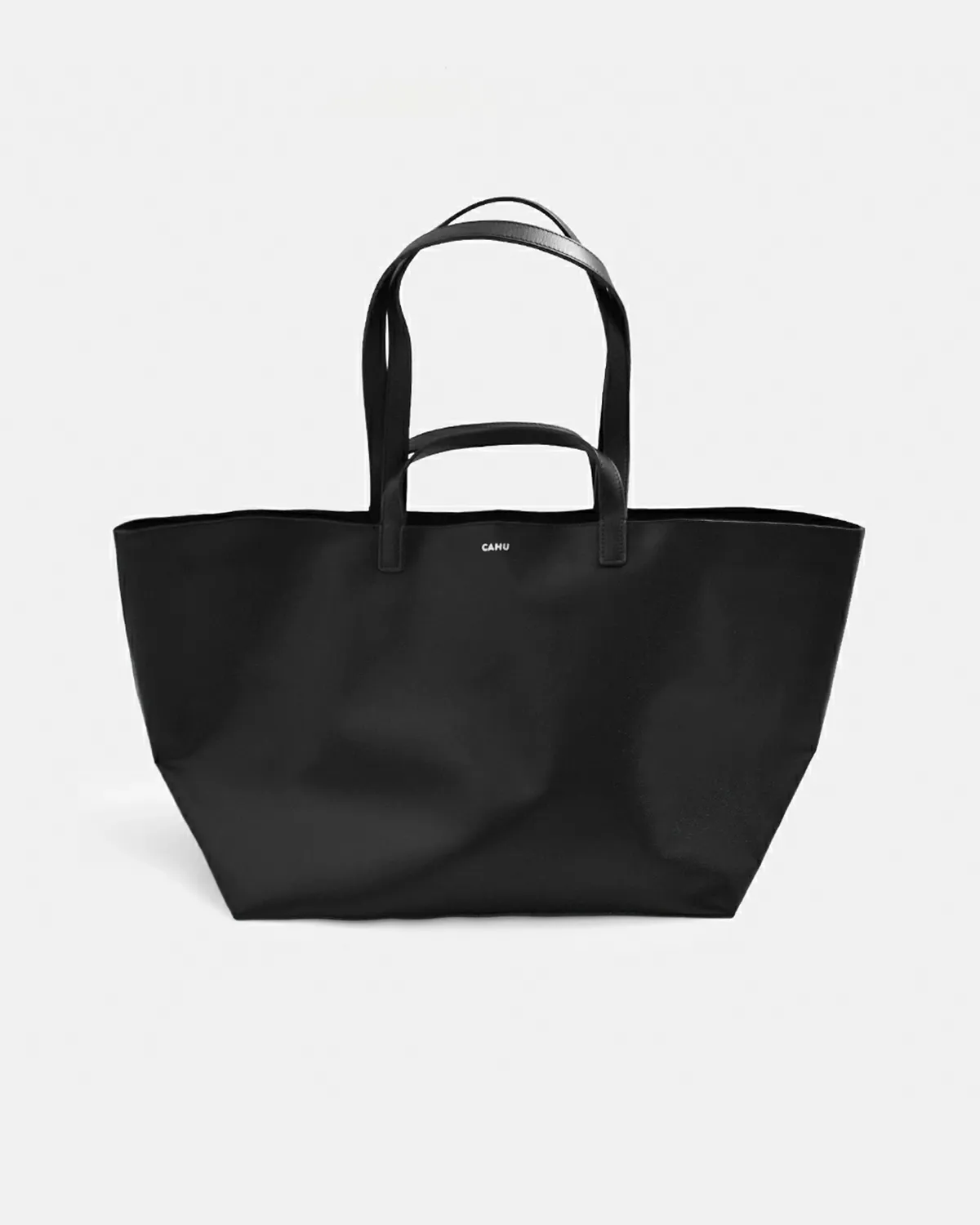 プラティークトートバッグ 着用画像