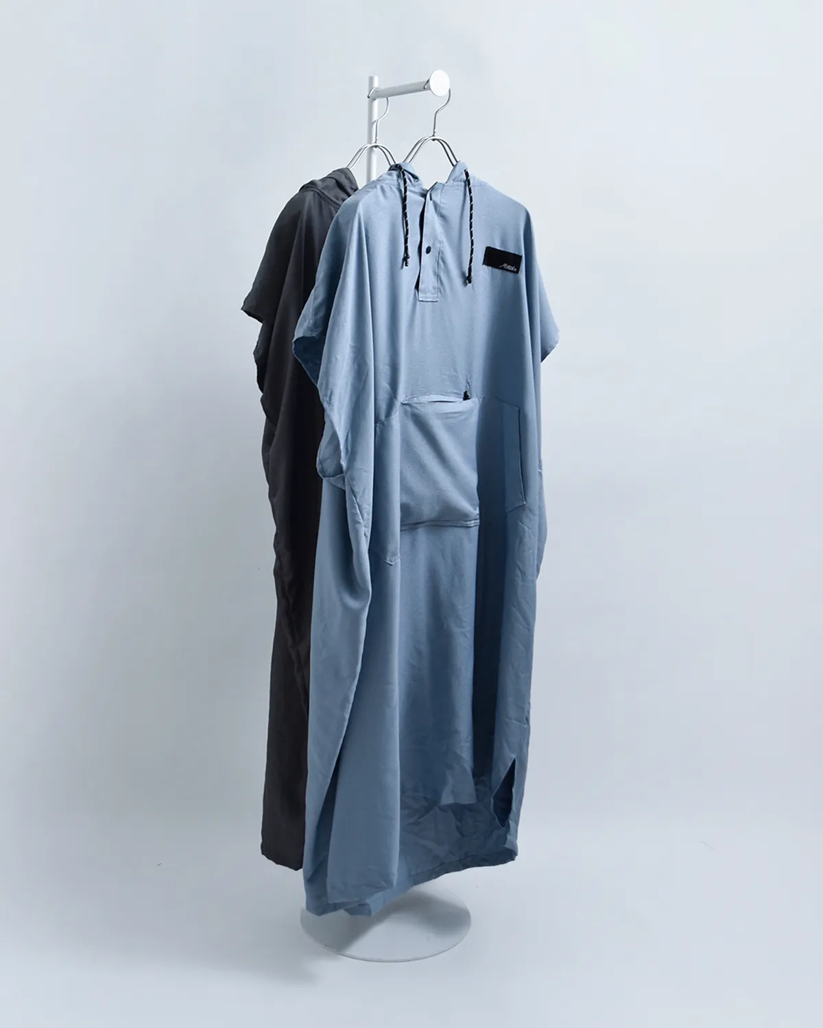 パッカブルタオルポンチョ 物撮り画像