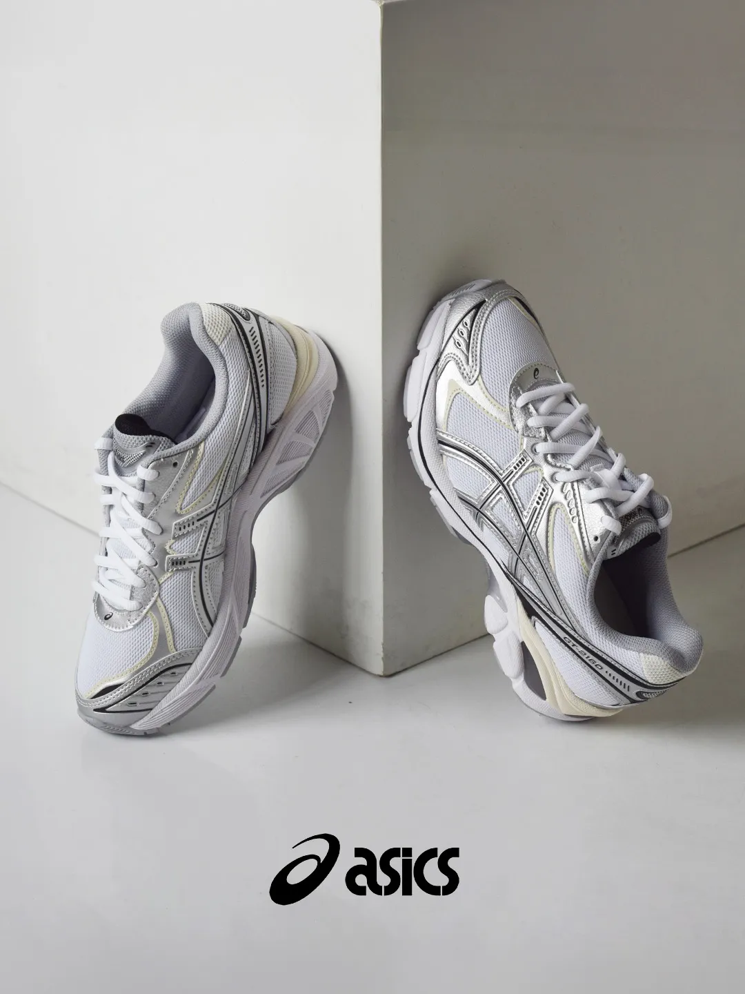 ASICS