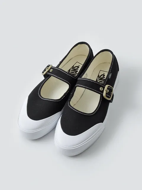 Mary Jane Strap Sneakers
