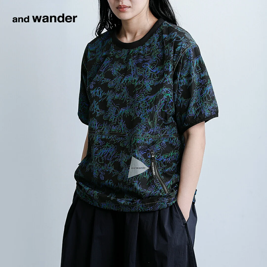 セール【30%OFF】and wander アンドワンダー プリント ウィンドTシャツ printed wind T 574-6121015 レディース【☆】
