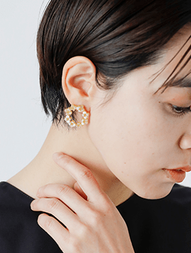 バッファローホーン フラワーリング ピアス＆イヤリング “FLOWER RING” n-150