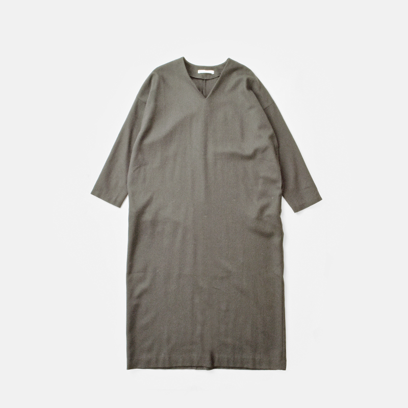 evam evaエヴァムエヴァ