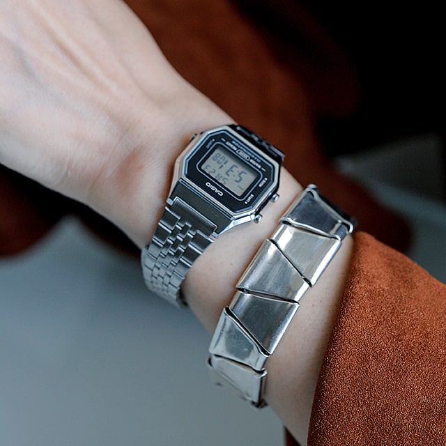 CASIO スタンダードデジタル腕時計la-680wa-7-1b-1a