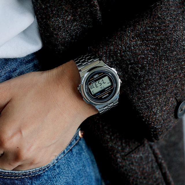 CASIO スタンダードラウンドデジタル腕時計 a171we